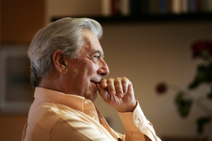 Recuerdo de Vargas Llosa en el día de su fallecimiento