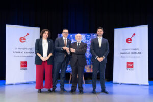 La Comunidad de Madrid celebra el XXV aniversario del Consejo Escolar con la participación del decano del CDL