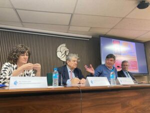 La Universidad de Mayores impulsa una nueva cita literaria en el Colegio de Doctores y Licenciados